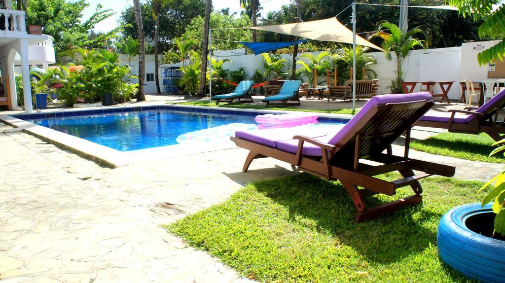 Hummingbird Cabarete Aparthotel Ngoại thất bức ảnh
