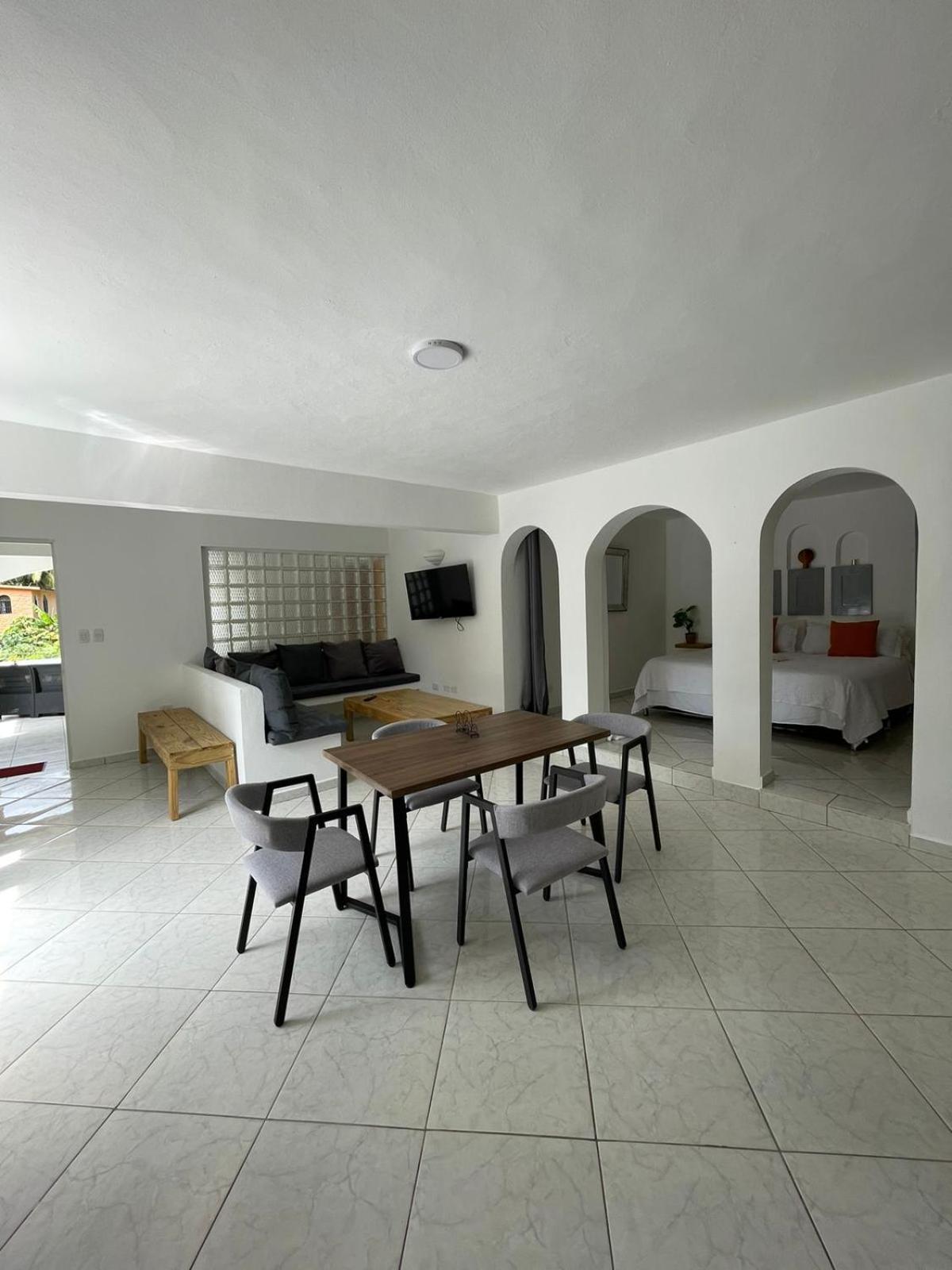 Hummingbird Cabarete Aparthotel Ngoại thất bức ảnh