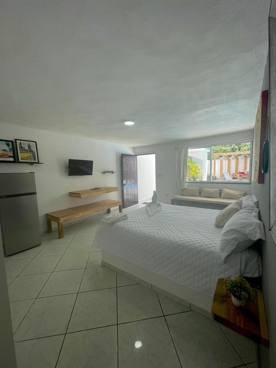Hummingbird Cabarete Aparthotel Ngoại thất bức ảnh