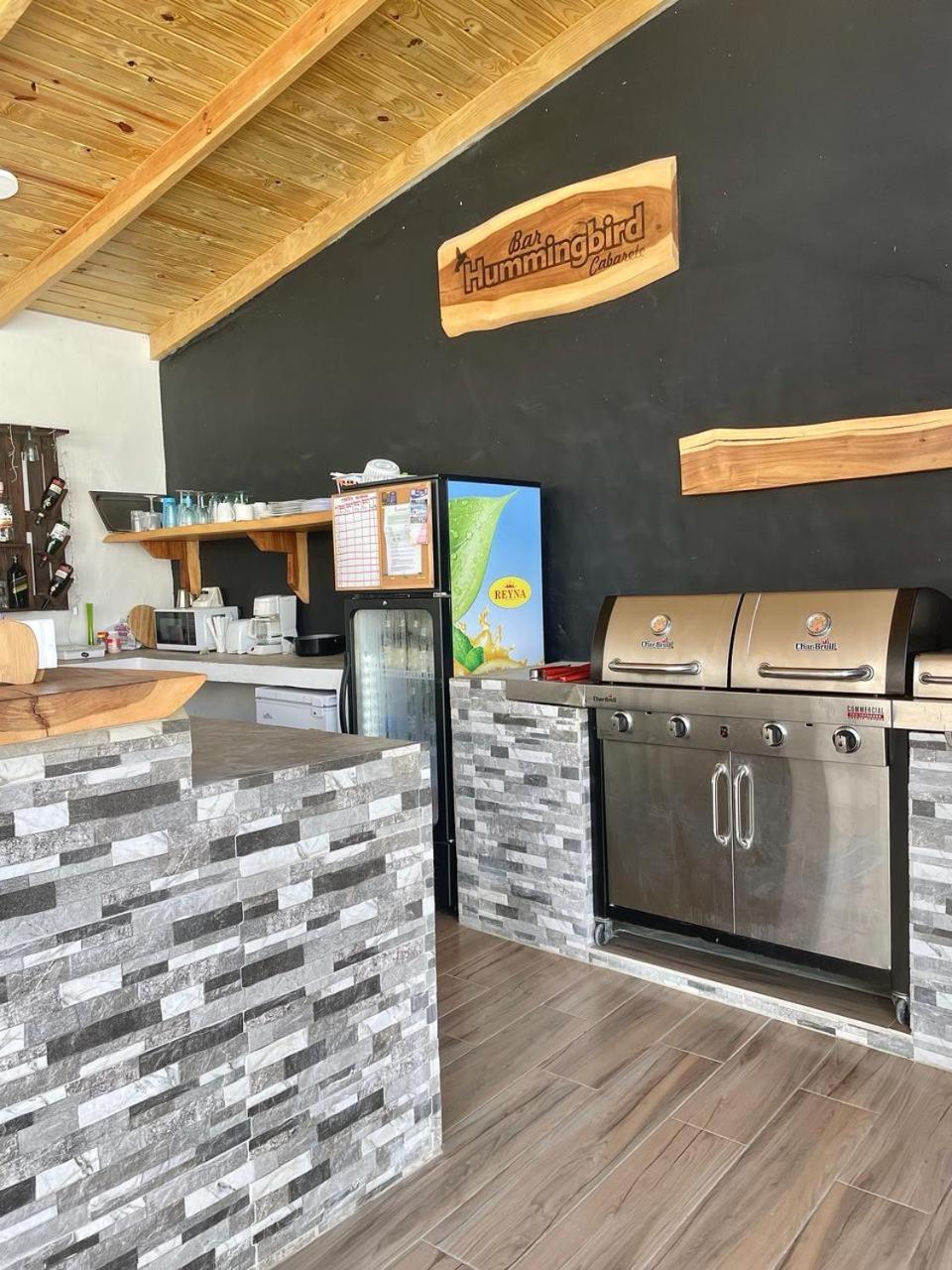 Hummingbird Cabarete Aparthotel Ngoại thất bức ảnh