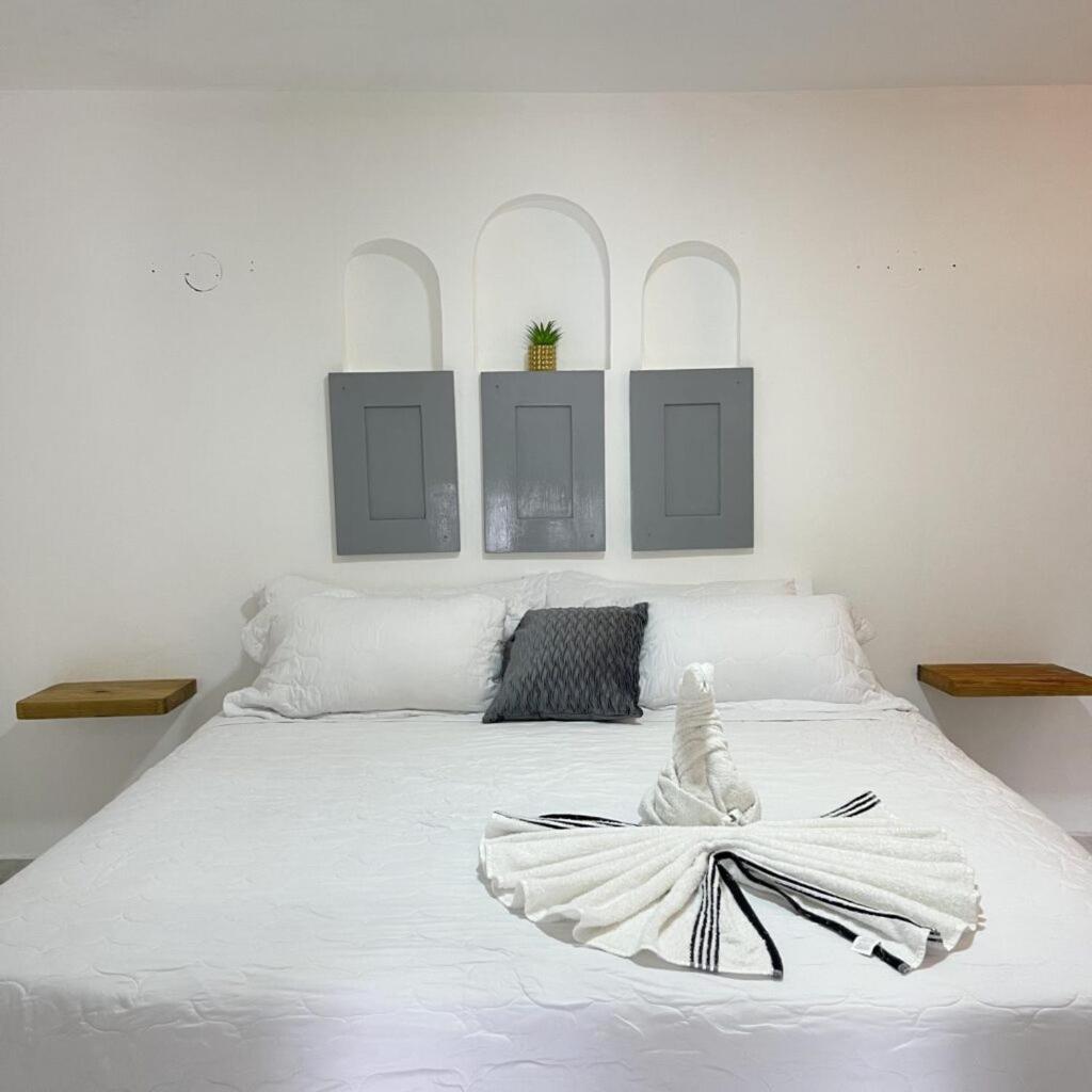 Hummingbird Cabarete Aparthotel Ngoại thất bức ảnh
