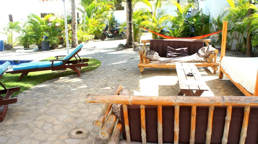 Hummingbird Cabarete Aparthotel Ngoại thất bức ảnh
