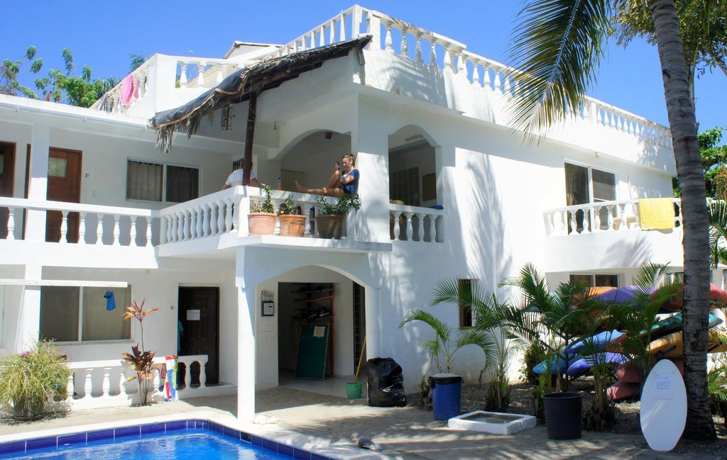 Hummingbird Cabarete Aparthotel Ngoại thất bức ảnh